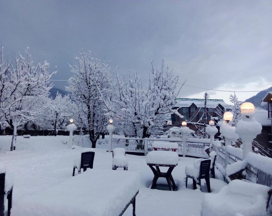 White Mist Manali Hotel Exterior photo